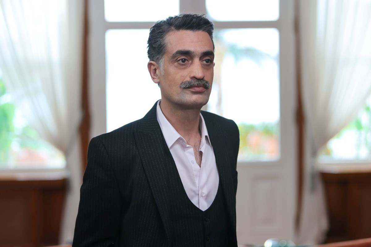 Yalı Çapkını baskında kim öldü? "Ferit ile Seyran'ı kimse ayıramaz" - görsel 9