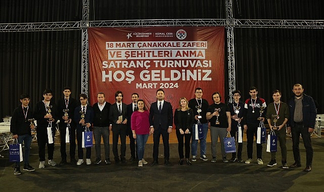 18 Mart'ta düzenlenen satranç turnuvasında ödüller sahiplerini buldu - SPORT