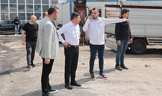 Nevşehir Belediye Başkanı Rasim Arı, belediye ekipleriyle sanayi bölgesinde yürütülen temizlik çalışmasına katıldı - GÜNDEM