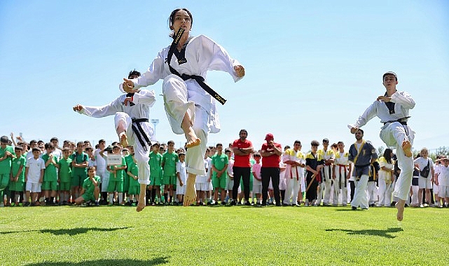 Sivas Belediyespor bünyesinde her yıl geleneksel olarak düzenlenen Yaz Spor Okulu bu yıl da kapılarını açtı - SPORT