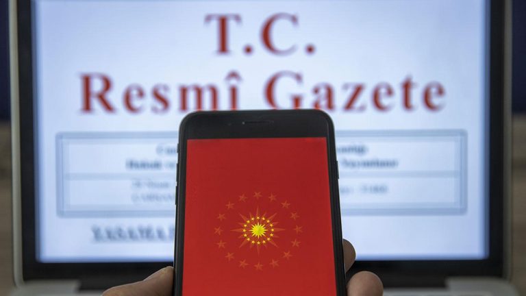 Cumhurbaşkanı Erdoğan'ın yaptığı atamalar Resmi Gazete'de yayımlandı