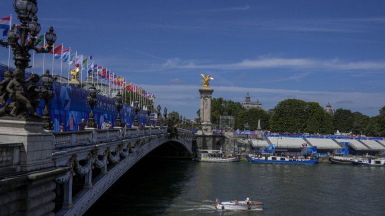 Seine Nehri'nin kirliliği, Paris Olimpiyatları için triatlon antrenmanlarının bir kez daha iptal edilmesine neden oluyor