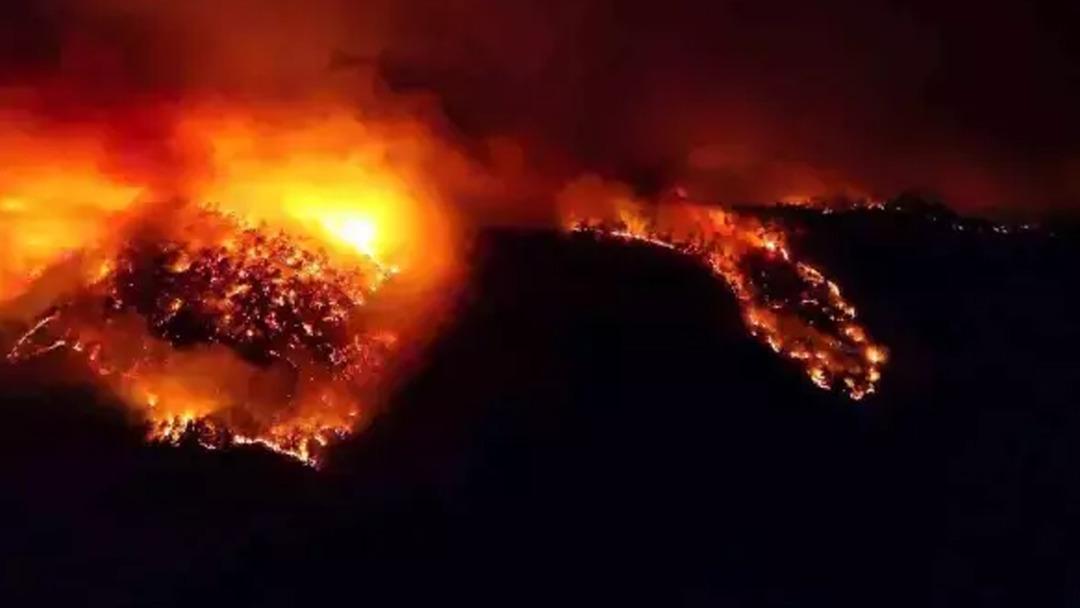 Karabuk 90 saat boyunca yanıyor! Şuralarla yangının boyutunu açıkladı: 