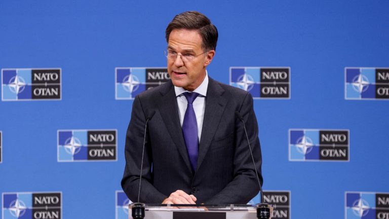 Rutte: Saldırılar, Rusya konusunda naif olamayacağımızı bir kez daha gösteriyor