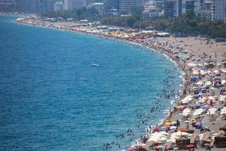 Antalya’ya 5 Ayda 3.5 Milyon Turist: Almanya Zirvede