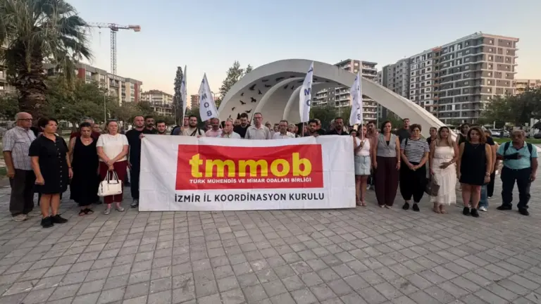 TMMOB’dan 17 Ağustos anması: Ders almadık, deprem değil rant öldürür!
