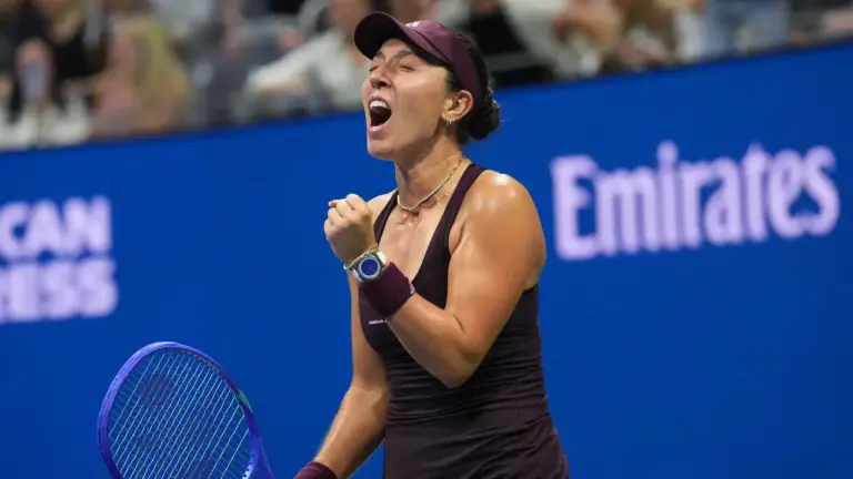 Jessica Pegula ve Frances Tiafoe, Amerika Açık Yarı Finalinde Mücadele Ediyor
