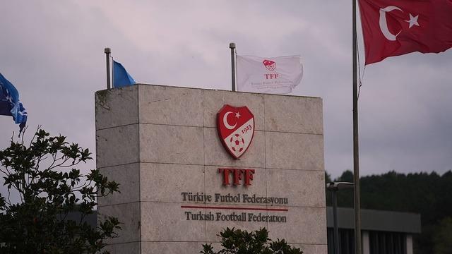 Türk Futbolunda Büyük Sürpriz: MHK Üyesi Sebahattin Şahin Görevinden Ayrıldı